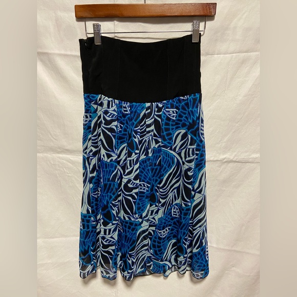 Gorgeous dress 👗 - Picture 6 of 6